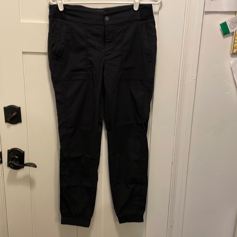 Athleta Trekki 2.0 Jogger
